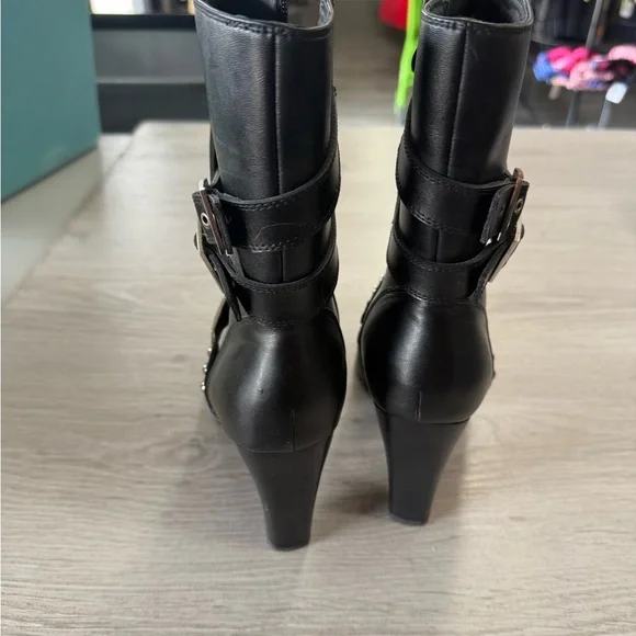 Ride Tecs Black Ankle Boots with Buckle Detail - Picture 7 of 8